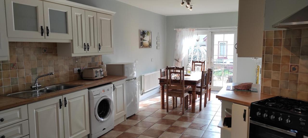 Padua House Holiday Home In The Centre Of Bundoran And 2 Mins Walk To The Beach Luaran gambar